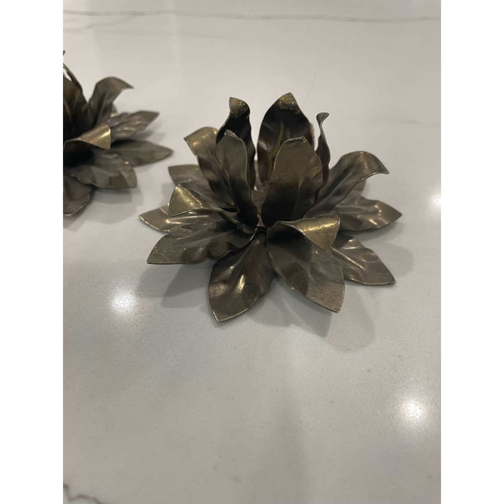 Vintage Metal Brass Flower Poinsettia Tapered Candle Holder Gold MCM Whimsical - Picture 7 of 7